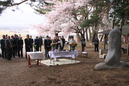 六道の森井月句碑建立 ほかいびと 井上井月顕彰会から最新のご案内