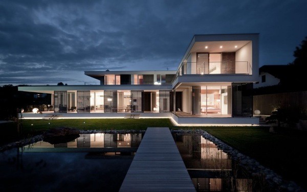 海外住宅 Two In A Box Architekten Zt Gmbh デザインのl字でシンプルかつ 夜のライトアップが素敵な住宅 いんてりわーるど Interior World