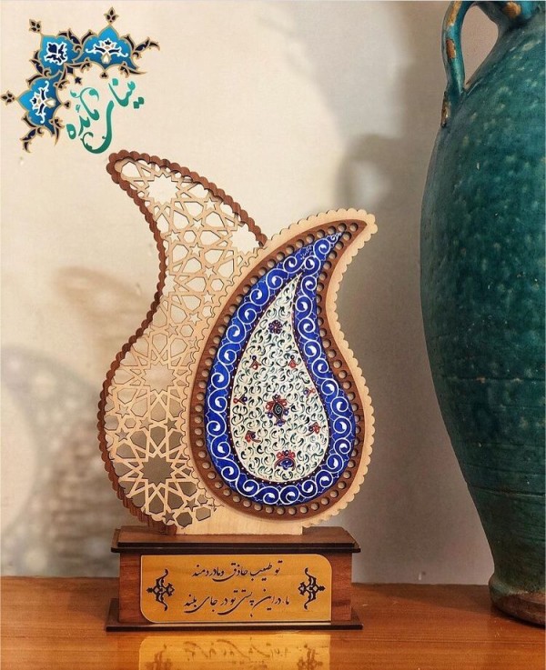 イランの伝統工芸品ミーナカーリー 観賞用皿2枚セットの通販 by