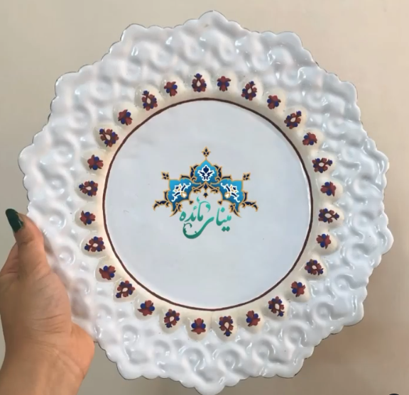 イランの伝統工芸品ミーナカーリー 観賞用皿2枚セットの通販 by