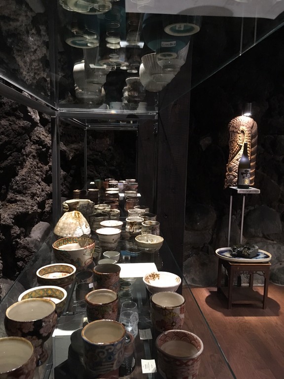 笠間陶芸家ロイマーチン氏の展示会作品 笠間陶芸家ロイマーチン氏の展示会作品