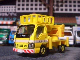 トミカ改造 トミカ 積載 車 エルフ トミカ いすゞ エルフ ミニカー