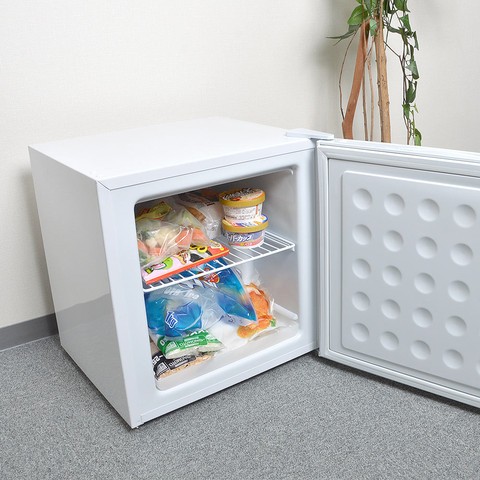 コンパクトサイズの冷凍室40L簡単拡張「ちょい足し冷凍庫」 : ITライフ