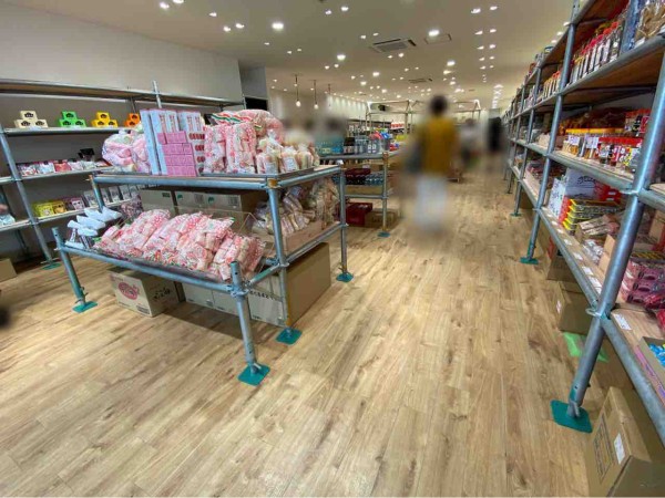 懐かしのあのお菓子も 葵区呉服町に期間限定でオープンしてる菓子問屋 あまのや繁田商店 呉服町店 で駄菓子各種買ってみた 7月16日 22年1月末 しずおか通信 静岡県静岡市の地域情報サイト