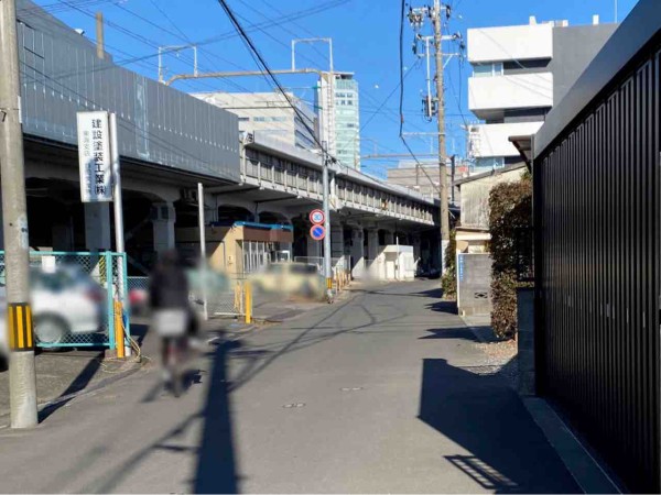 駿河区馬渕に Open Factory Bluest ブルースト なる昼はオリジナルtシャツ工場 夜はbarのお店がオープンするらしい しずおか通信 静岡県静岡市の地域情報サイト