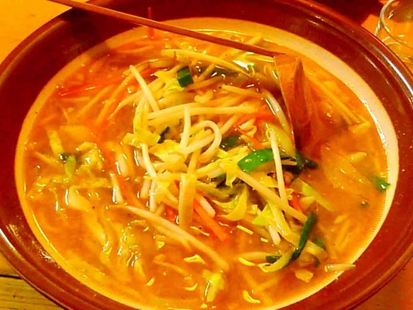 喜久田町にある人気食堂 大衆食堂 みどりや商店 で 挽き肉入り味噌たんめん 食べてみた こおりやま通信 福島県郡山市の地域情報サイト