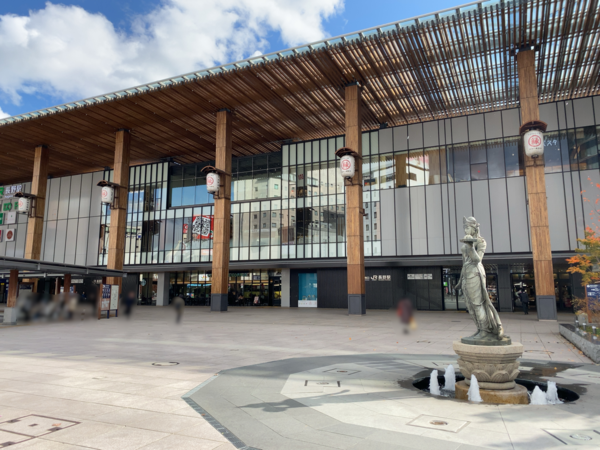 アートの力で長野を元気に ステージ発表やメッセージボードの設置も 長野駅 善光寺口駅前広場で 街角アート ミュージック 開催 2月22 23日 ながの通信 長野県長野市の地域情報サイト