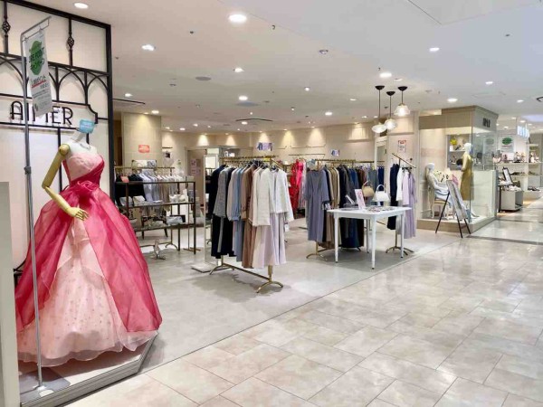 南千歳 Midori長野 3階にあるドレスショップ Aimer 長野midori店 エメ が閉店するらしい ながの通信 長野県長野市の地域情報サイト