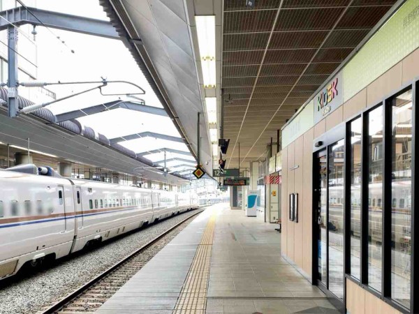 Jr 長野駅 新幹線ホーム11 12番線にある Newdays Kiosk 長野駅新幹線ホーム1号店 が休業するらしい ながの通信 長野県長野 市の地域情報サイト