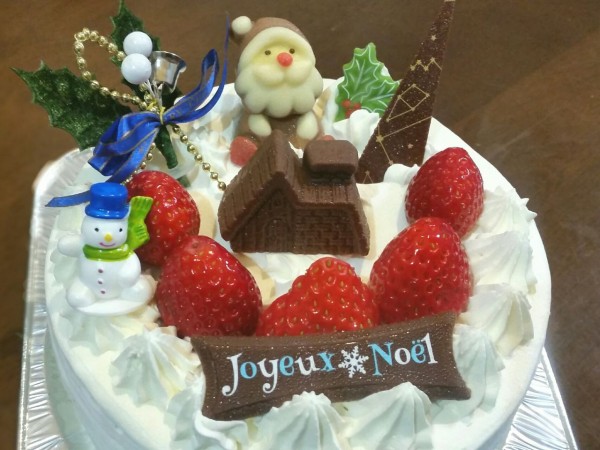 18トミ子のクリスマス 古沢にある人気ケーキ店 シャルロッテ で クリスマスケーキ 買ってみた 富山デイズ 富山県富山市の地域情報サイト