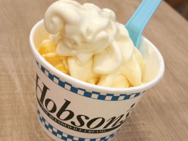 桜町にオープンしたブレンドアイスクリームショップ『Hobson's富山