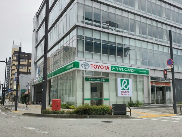 宝町にレンタカーの『トヨタレンタリース富山 富山駅前店』が 