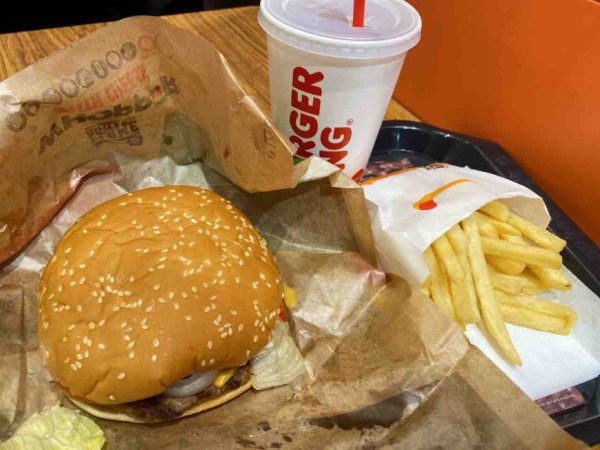 東北初出店 泉区泉中央 アリオ仙台泉 にオープンした Burger King アリオ仙台泉 バーガーキング で ワッパー チーズセット 買って食べてみた 仙台プレス 宮城県仙台市の地域情報サイト