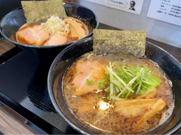 中央区明石にオープンした佐渡の人気ラーメン店 麺処waka で 焦がしネギラーメン 麻辣麺 マーラーめん 食べてみた にいがた通信 新潟県 新潟市の地域情報サイト