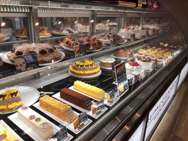 新潟初出店 新潟市で4店舗同時オープンした Repaco レパコ で フルーツタルト ガトーフレイズ バナナショコラ 焼き菓子各種買ってみた 元 カフェ青山 だったところ にいがた通信 新潟県新潟市の地域情報サイト