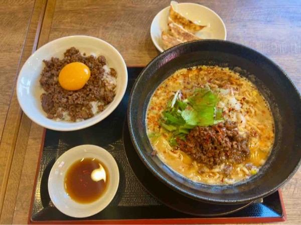 東区東中島にオープンした『茉莉蔵（MARIZO）』で『濃厚担々麺』『海老