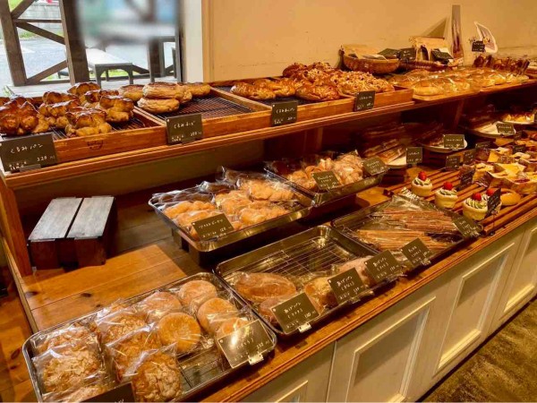 祝！6周年！新津の人気パン屋さん『OWL the Bakery（オウルザ