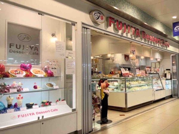 新潟駅 Cocolo南館 にあるデザートカフェ Fujiya Dessert Cafe 新潟駅cocolo南館店 フジヤデザートカフェ が閉店するらしい にいがた通信 新潟県新潟市の地域情報サイト