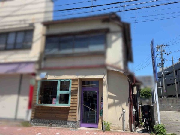 中央区学校町に『無人古着屋empty clothing store（エンプティー