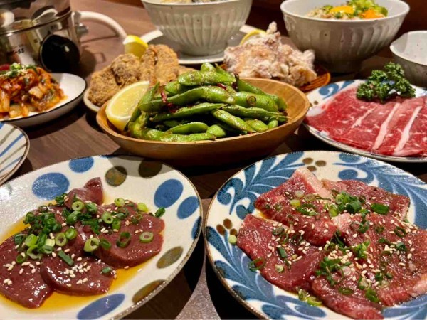 ついにディナーも食べ放題スタート 女性1分2 000円 中央区米山にある やきにく金太郎 新潟駅南店 の食べ放題 笑顔のコスパコース で 上州牛りんごカルビ 他食べてみた にいがた通信 新潟県新潟市の地域情報サイト ついにディナーも食べ放題スタート 女性1分2 000円 中央区米山にある やきにく金太郎 新潟駅南店 の食べ放題 笑顔のコスパコース で 上州牛りんごカルビ 他食べてみた にいがた通信 新潟県新潟市の地域情報サイト