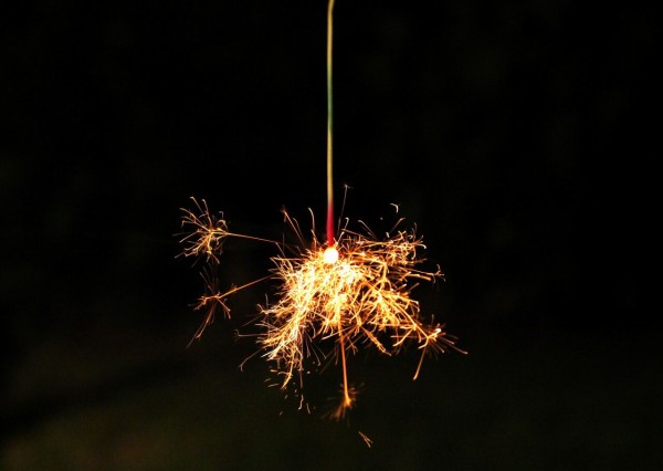 2年連続中止の 阿賀野川ござれや花火 から朗報 北区 東区限定 手持ち花火の無料配布 おうちござれや花火 申込受付中 8月9日19 00まで にいがた通信 新潟県新潟市の地域情報サイト