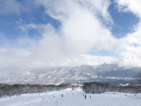 販売停止】今年も鬼が降臨！リフト券・レンタル・雪遊び体験が半額