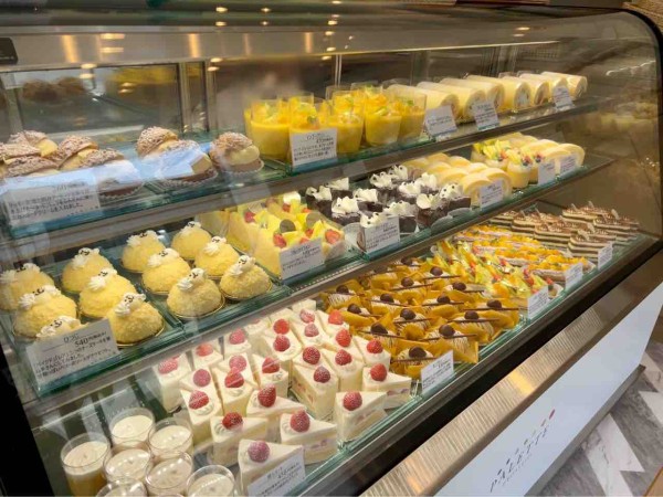 中央区沼垂西にオープンした Patisserie Palette パティスリーパレット で フルーツシフォン モンブラン 苺ショート ガトーティラミス 焼き菓子 買って食べてみた にいがた通信 新潟県新潟市の地域情報サイト 中央区沼垂西にオープンした Patisserie Palette パティスリーパレット で フルーツシフォン モンブラン 苺ショート ガトーティラミス 焼き菓子 買って食べてみた にいがた通信 新潟県新潟市の地域情報サイト