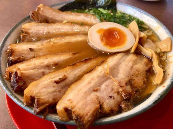 東区粟山にあるラーメン店 麺や だしだ で だしだ醤油チャーシュー にぼし醤油 だし担々麺 ミニちゃーしゅー丼 食べてみた にいがた通信 新潟県新潟市の地域情報サイト