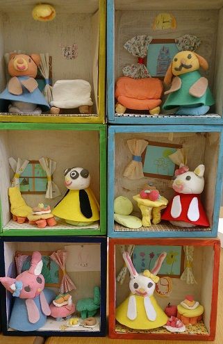 ロピア 爆買い テディベアさんやお人形の飾り棚 （テディベア・ぬいぐるみの 家具