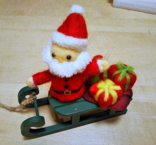 羊毛フェルトでクリスマス2021～サンタクロースを作ろう！ : 出来たを