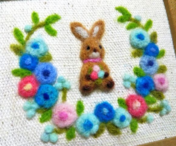 羊毛フェルト刺繍／うさぎが可愛く出来て、フレーム完成