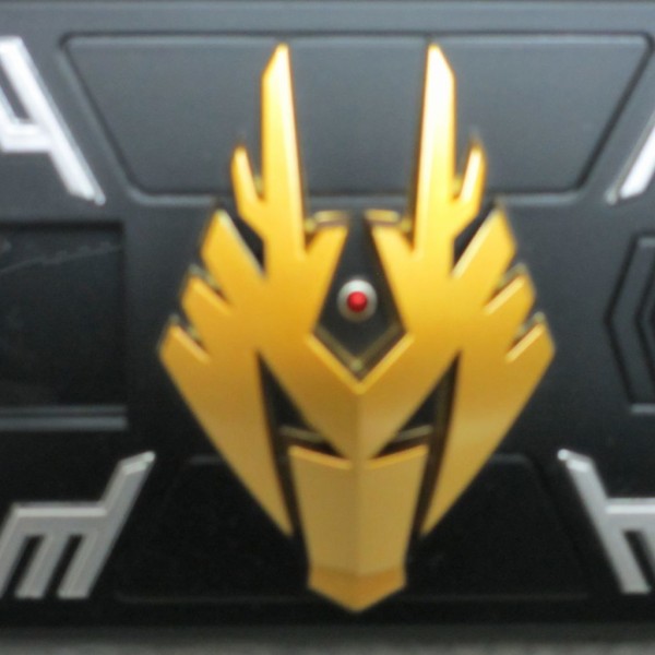 ｃｓｍ 仮面ライダー龍騎 ｖバックル 龍騎 ゾルダ 玩具神殿 トイズモビーレ