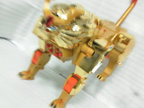 黄金勇者ゴルドラン DX黄金獣合体グレートゴルドラン 獣王合体レオン