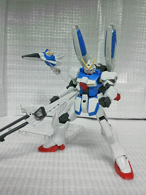 HGUC Vダッシュガンダム : 玩具神殿 トイズモビーレ