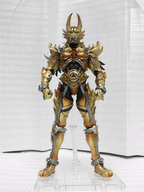 魔戒可動 黄金騎士ガロ冴島鋼牙版 造形編 : 玩具神殿 トイズモビーレ