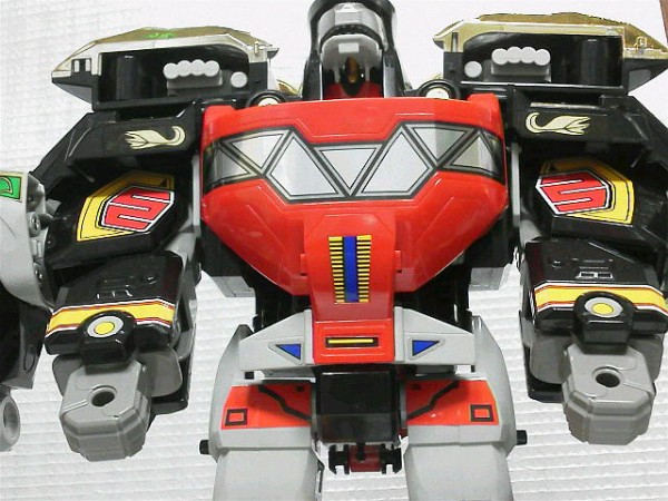 恐竜戦隊ジュウレンジャー DX究極大獣神 : 玩具神殿 トイズモビーレ