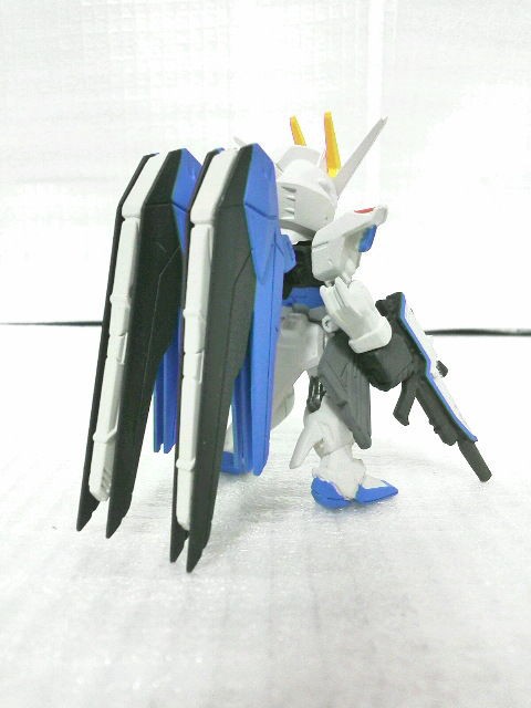 ガンダムコンバージ フリーダムガンダム&プロヴィデンスガンダム