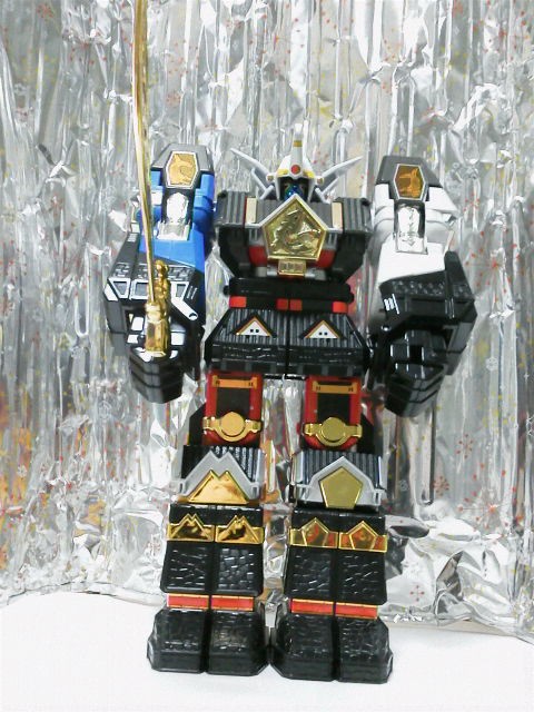 忍者合体　DX 無敵将軍　【忍者戦隊カクレンジャー】 Amazon.co.jp: 忍者戦隊カクレンジャー 忍者合体 DX 無敵将軍