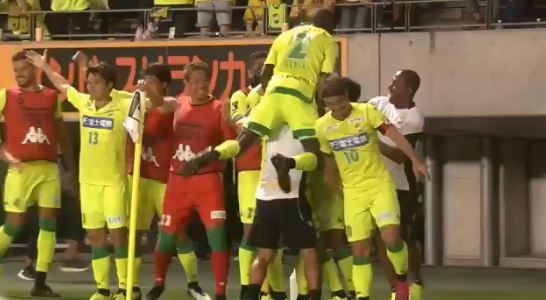 ジェフ千葉 クリーンシートで５試合ぶりの白星 Fw船山貴之の強烈fkなど3得点 福岡の反撃を許さず完封勝利 ｊ２サッカー通信