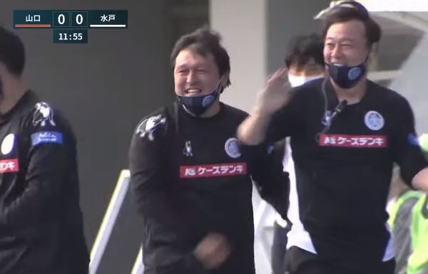 水戸ホーリーホック 秋葉忠宏監督との契約を更新 3シーズン目へ J1昇格に値するクラブへと共にしていきましょう ｊ２サッカー通信