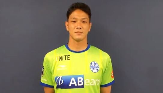 モンテディオ山形 故障者が相次ぐgkを補強 川崎を退団したgk藤嶋栄介の加入を発表 山形のために全身全霊 ｊ２サッカー通信