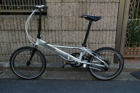 ヘリオス 前輪 パンク My Old Dahon S