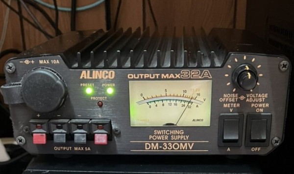 アルインコDM-330MV Amazon | ALINCO 直流安定化電源 スイッチング式 32A DM-330MV