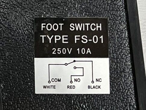 FreeDV用 PTTフットスイッチ 制作 : 向島ポンポコ日記