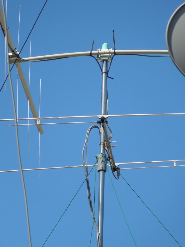 50MHz HB9CV コメットCA-52HBを設置しました。 : 向島ポンポコ日記