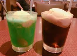 コーラにバニラアイス入れて飲んでみ クッソ美味いぞ じゃりだん コーラにバニラアイス入れて飲んでみ クッソ美味いぞ じゃりだん