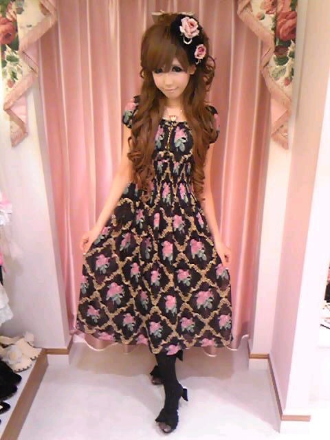 かわいい！ 本日先行入荷☆∞スモッキングパフマキシワンピ∞ベルサイユ ワンピース