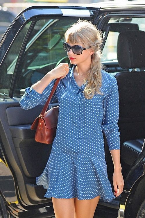 テイラー スィフト Taylor Swift 私服ファッション 好きです 薄い本