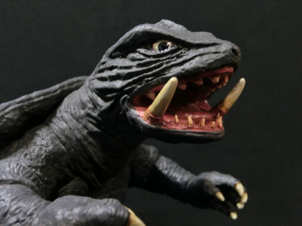 ゴジラフィギュア 　黒　ビンテージ　レトロ　ガメラ　怪獣 BIGレトロソフビシリーズ ゴジラ（1995）スタンダード Ver