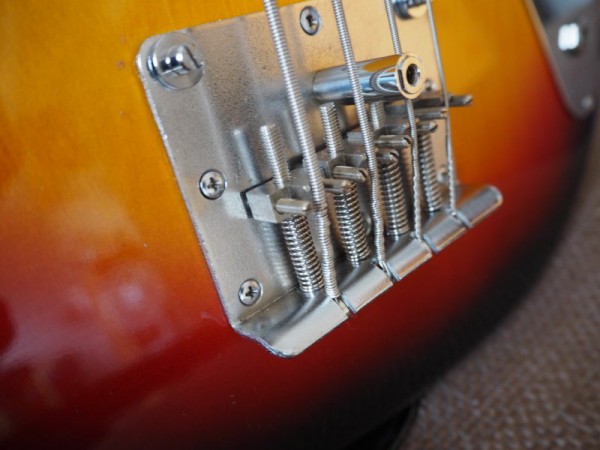 Guyatone EB-25 : おいどん何処へ行く？ Blog版
